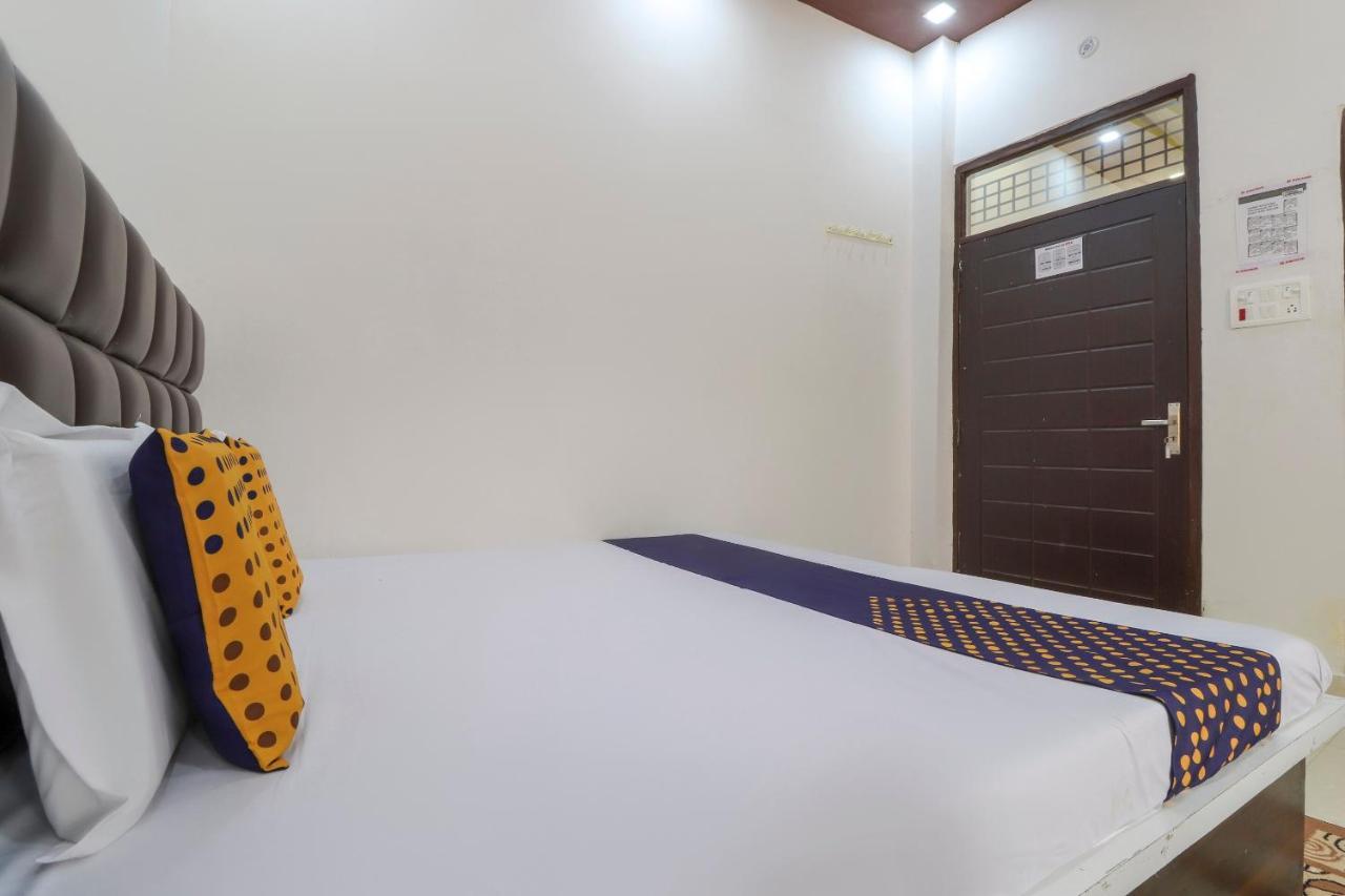 Spot On 75178 Hotel Arman Roorkee Екстер'єр фото